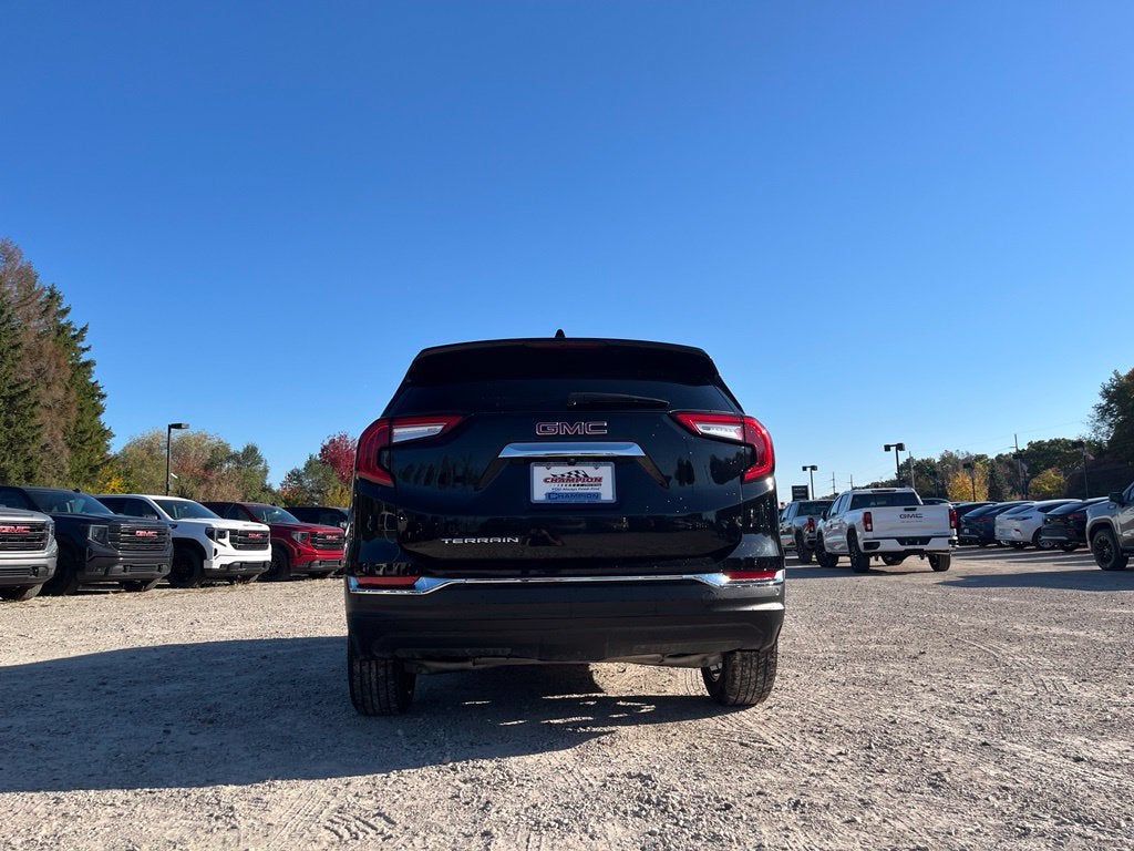 2024 GMC Terrain SLT