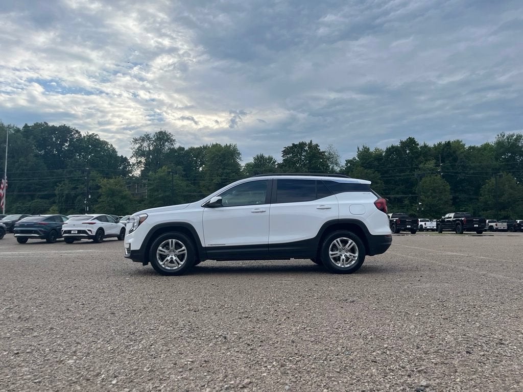 2023 GMC Terrain SLE