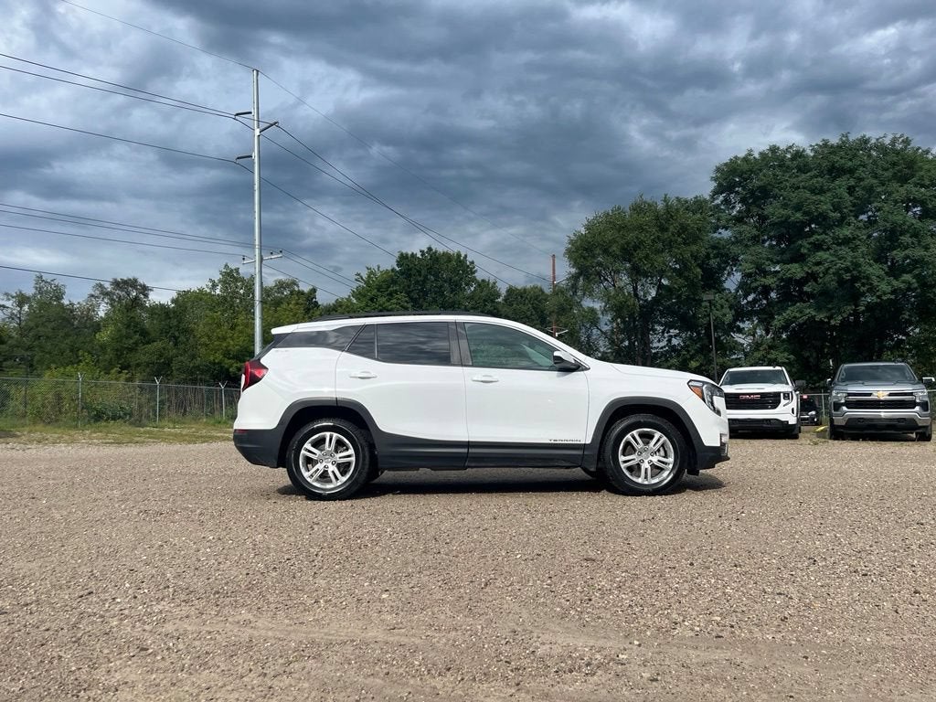 2023 GMC Terrain SLE