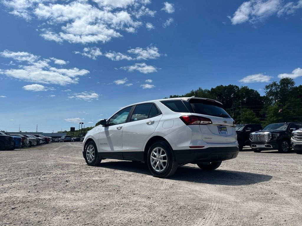 2023 Chevrolet Equinox LS