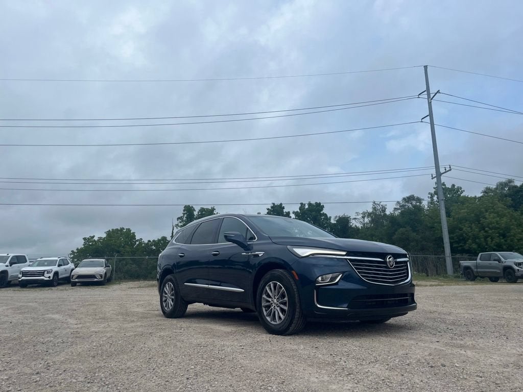 2024 Buick Enclave Essence