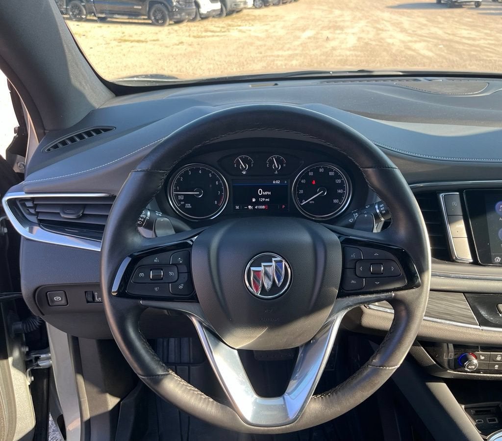 2024 Buick Enclave Essence