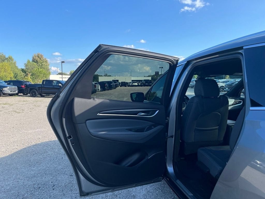 2024 Buick Enclave Essence