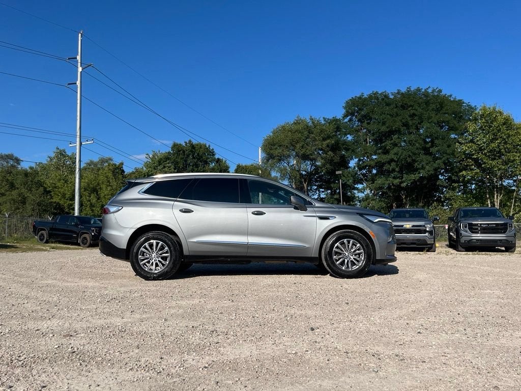 2024 Buick Enclave Essence