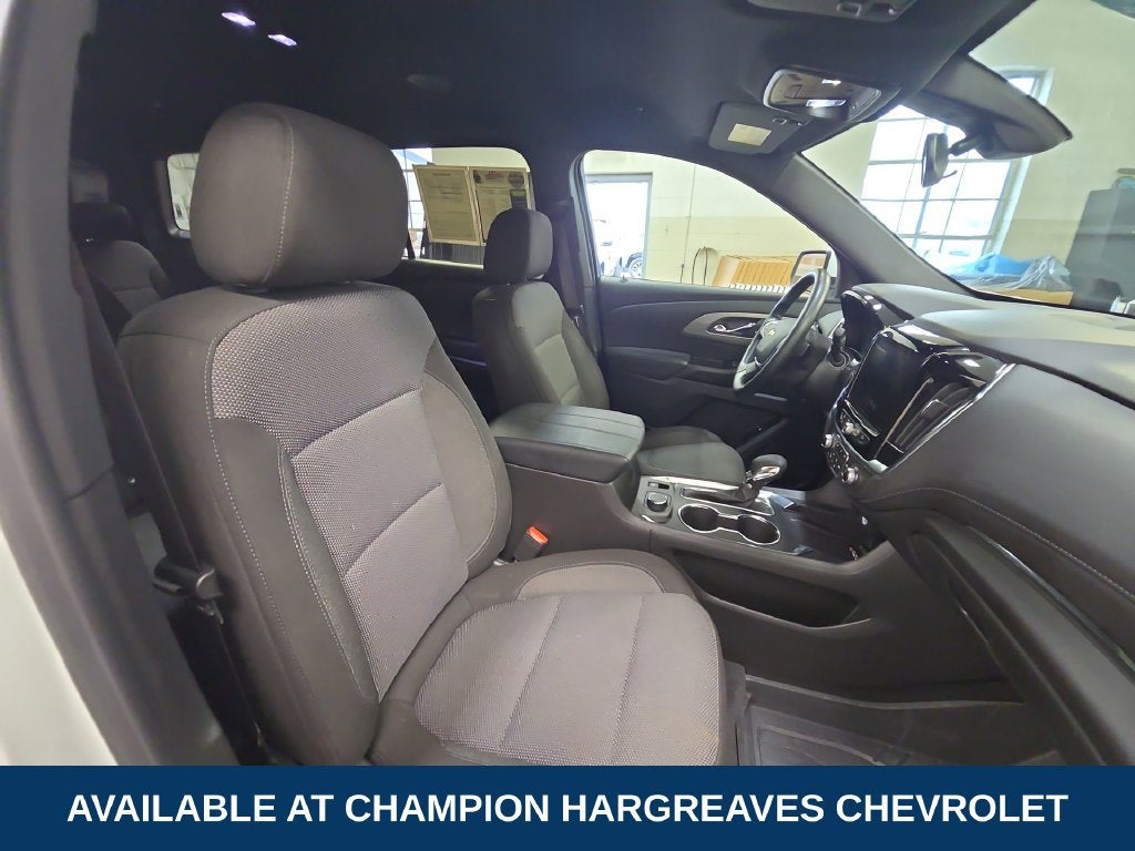 2024 Chevrolet Traverse Limited LT Cloth