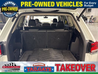 2021 Volkswagen Atlas 3.6L V6 SE w/Technology R-Line