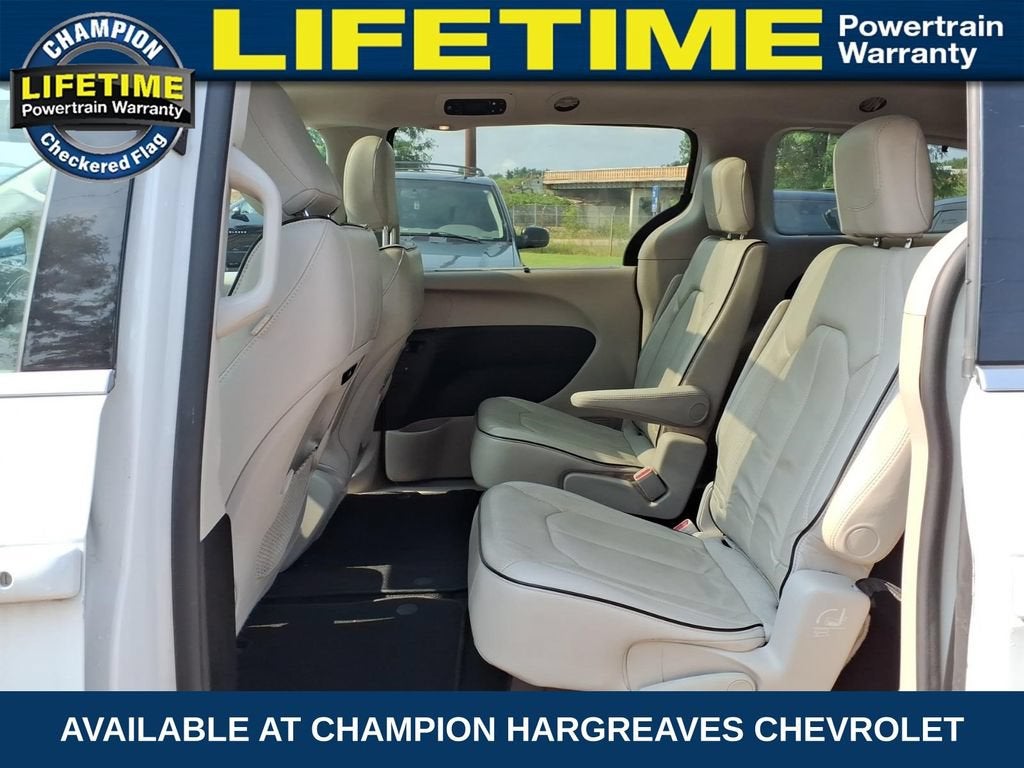 2021 Chrysler Pacifica Limited AWD