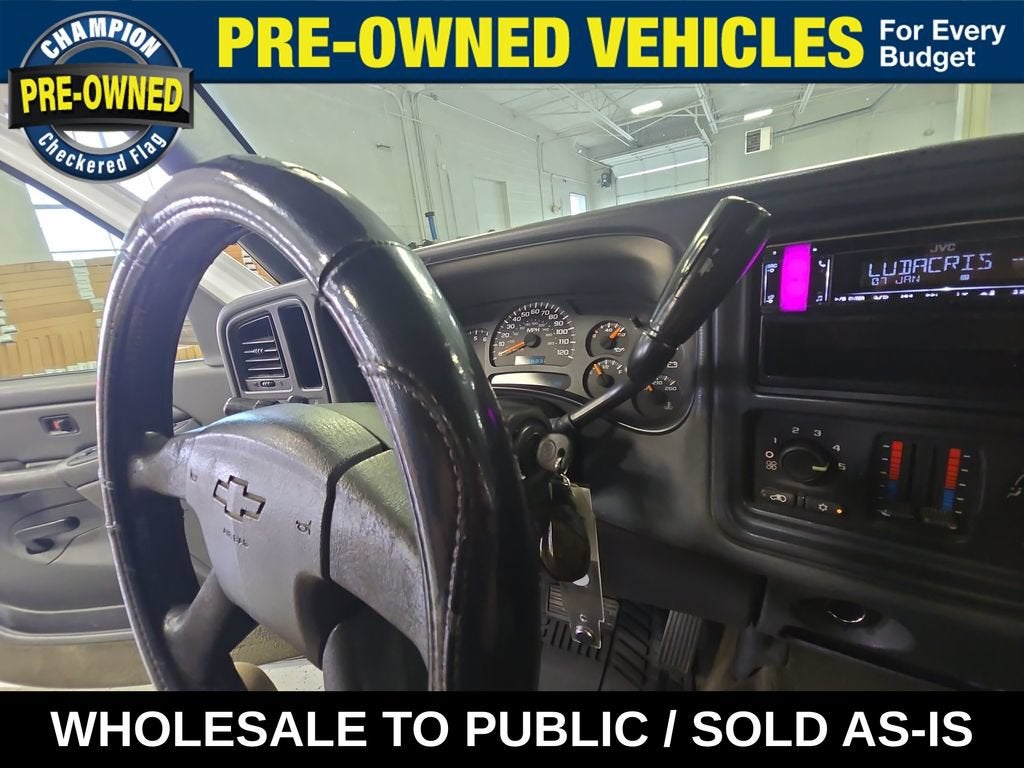 2004 Chevrolet Silverado 1500 LS
