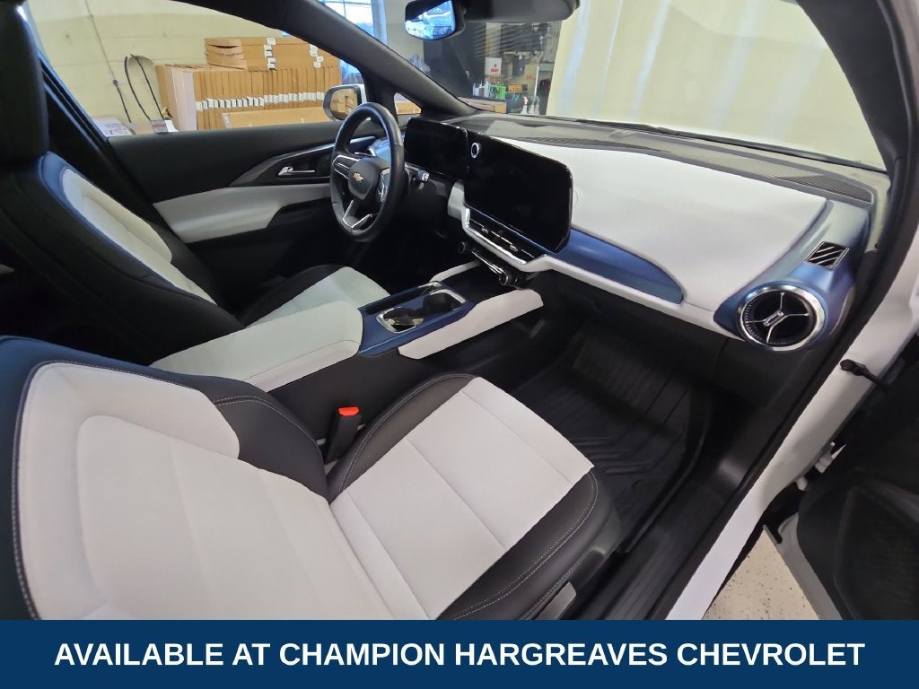 2025 Chevrolet Equinox EV LT