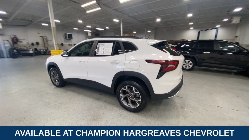 2024 Chevrolet Trax LT
