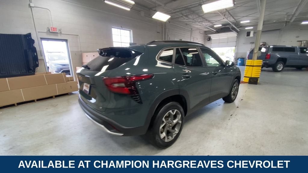 2025 Chevrolet Trax LT
