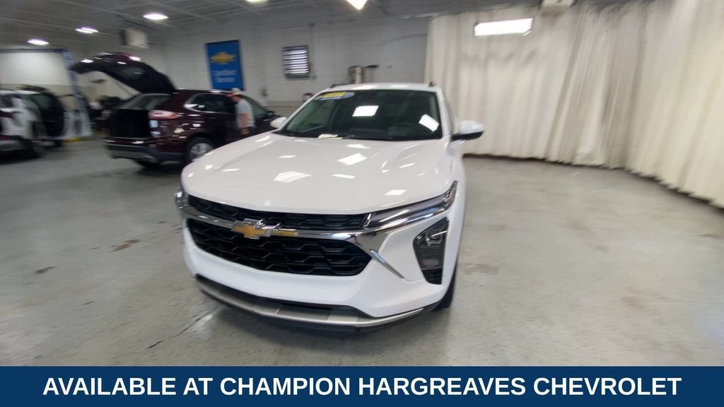 2025 Chevrolet Trax LT