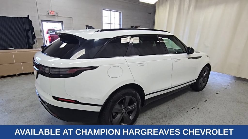 2025 Land Rover Range Rover Velar Dynamic SE
