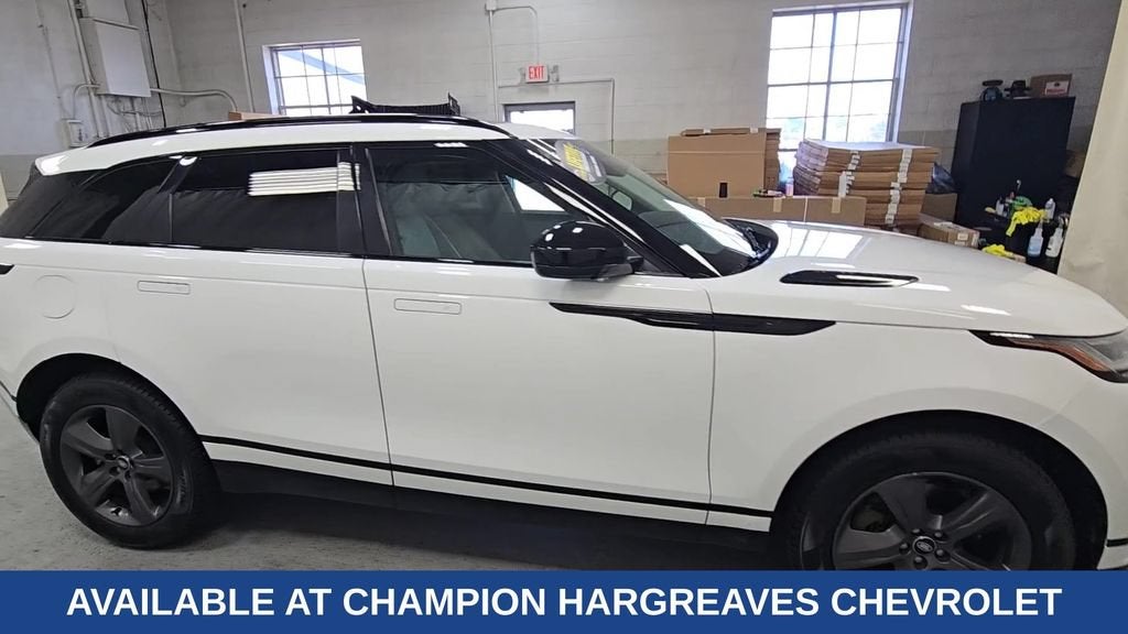 2025 Land Rover Range Rover Velar Dynamic SE