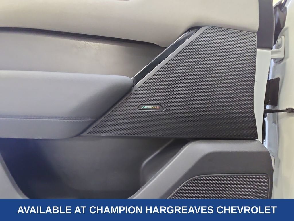2025 Land Rover Range Rover Velar Dynamic SE