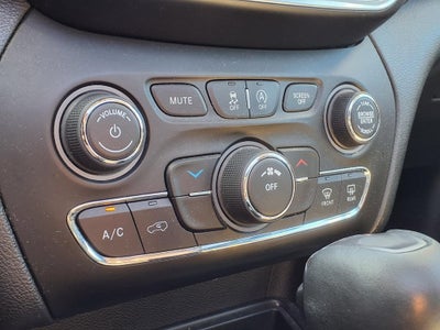 2020 Jeep Cherokee Latitude Plus FWD
