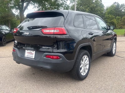 2016 Jeep Cherokee Sport