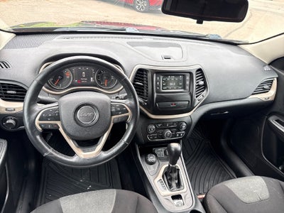 2016 Jeep Cherokee Sport