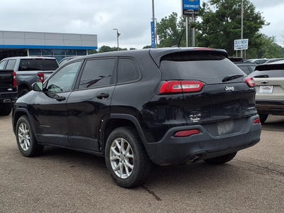 2016 Jeep Cherokee Sport