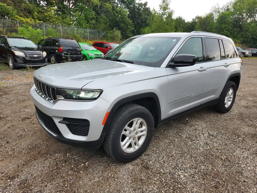 2024 Jeep Grand Cherokee Laredo 4x4