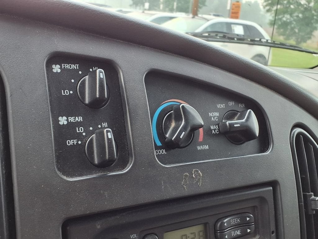 2008 Ford E-250 Recreational
