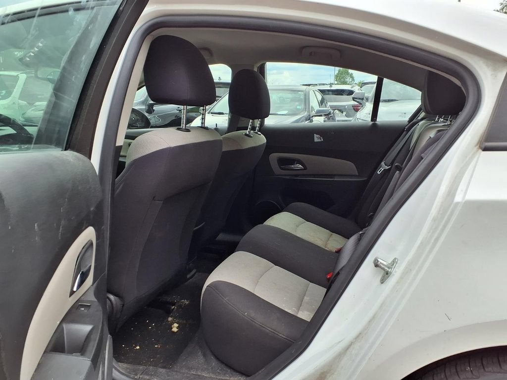2013 Chevrolet Cruze LS
