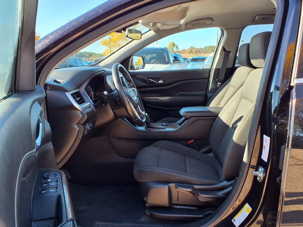 2019 GMC Acadia SLE