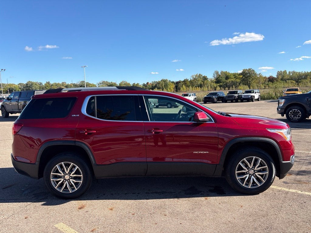 2019 GMC Acadia SLE