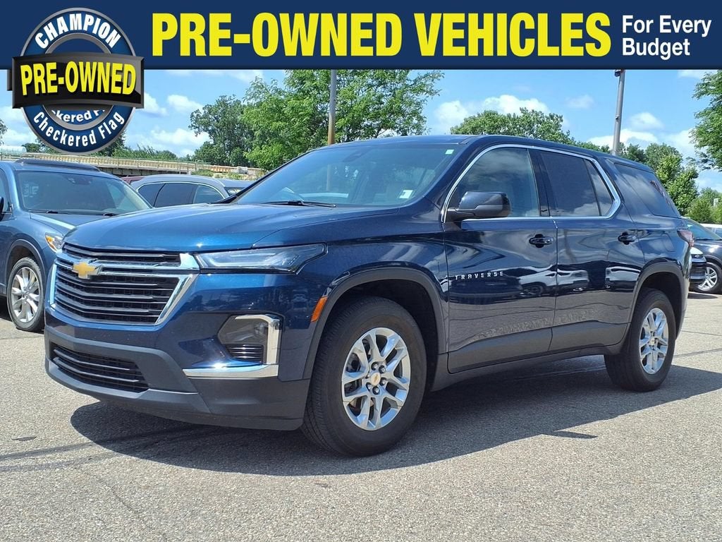 2022 Chevrolet Traverse LS