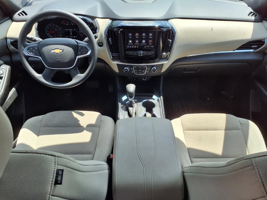 2022 Chevrolet Traverse LS