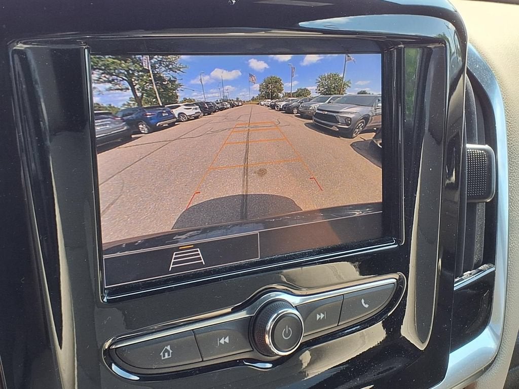 2022 Chevrolet Traverse LS