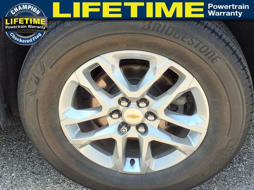 2022 Chevrolet Traverse LS