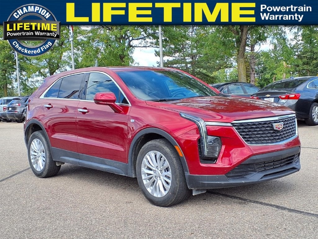 2024 Cadillac XT4 Luxury