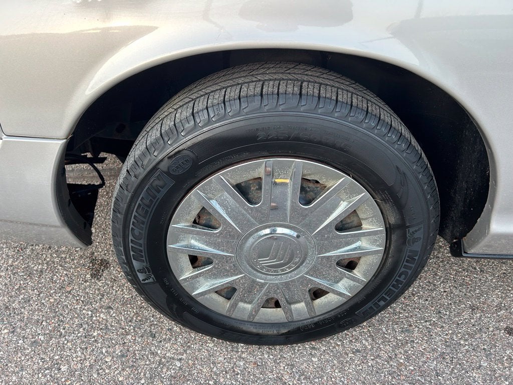 2008 Mercury Grand Marquis GS
