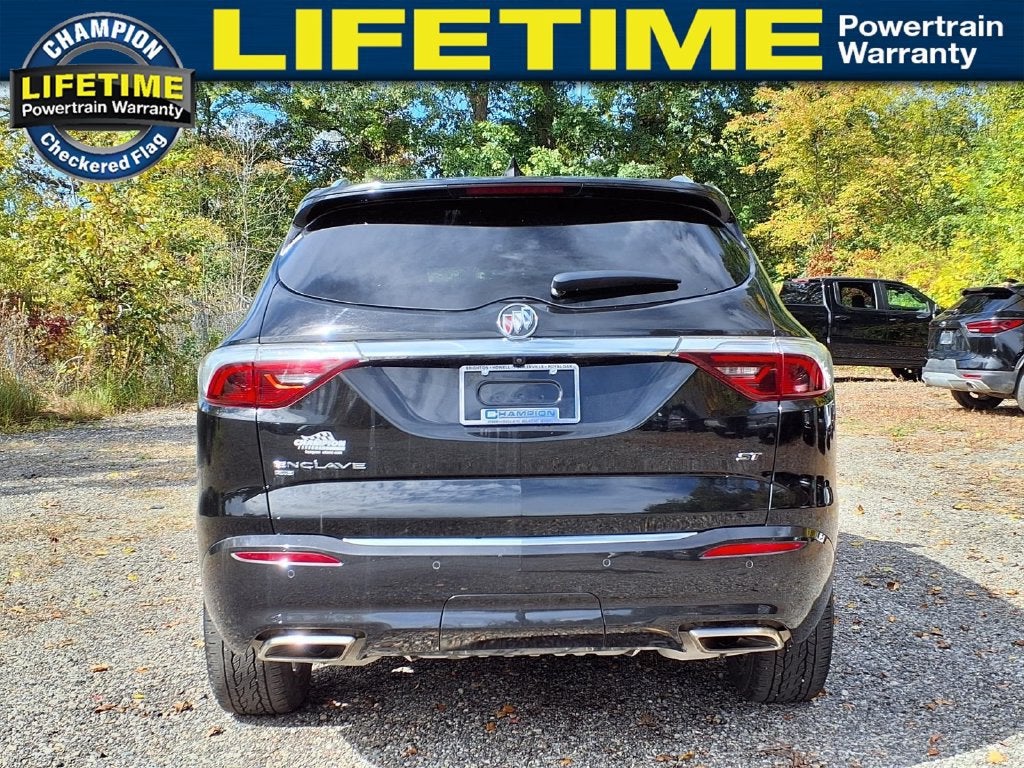 2023 Buick Enclave Essence