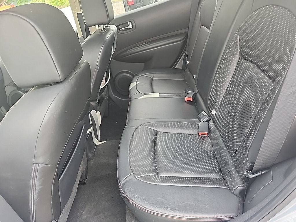 2011 Nissan Rogue SV