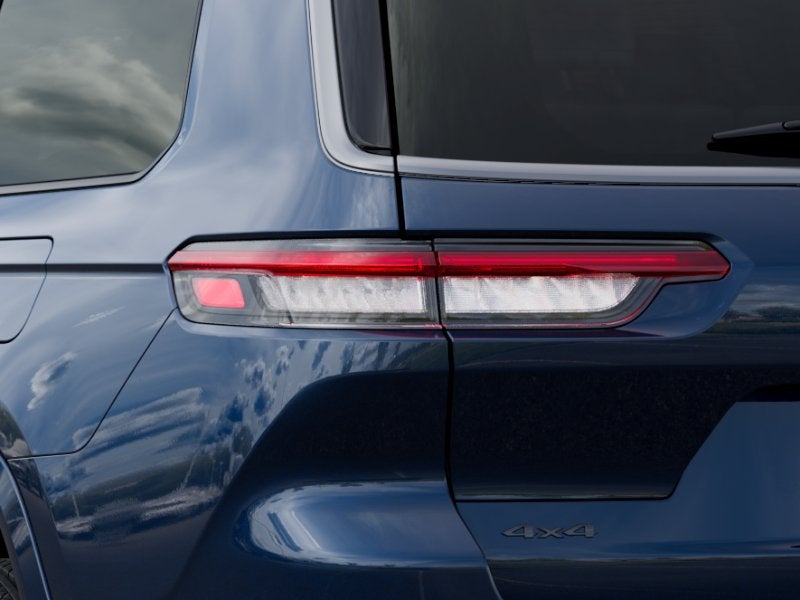 2027 Jeep Grand Cherokee GRAND CHEROKEE L LIMITED RESERVE 4X4